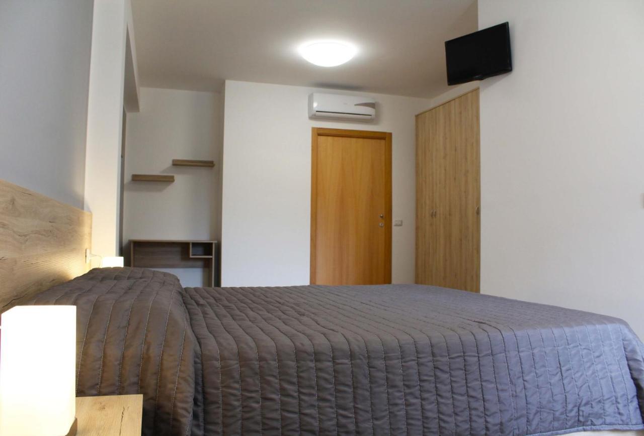 Bed Ponente Hotell Isola delle Femmine Exteriör bild